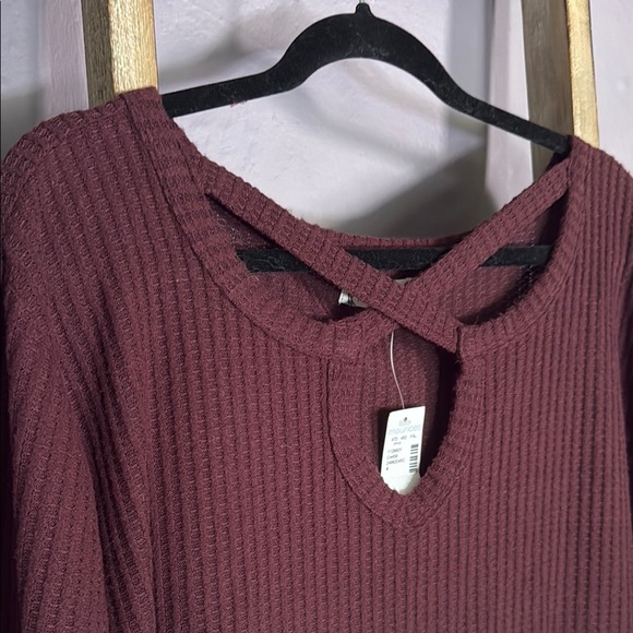 Maurices 24/7 Crisscross Colorblock Waffle Knit Top - Picture 2 of 4